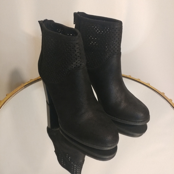 Apt. 9 Shoes - APT.9 Black Booties